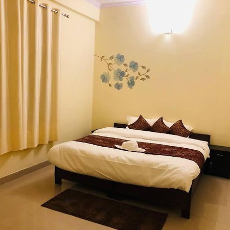 The Emerald House Varanasi Exterior photo